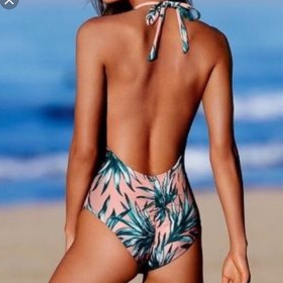 New Victoria's Secret Pink low-back swimsuit - Picture 2 of 5